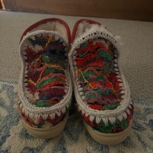 Mou brand Cozy Multicolor Women's Moccasin Slippers